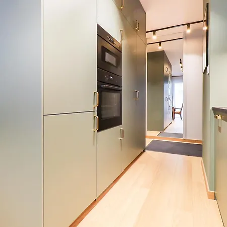 Modena Point * Poznań