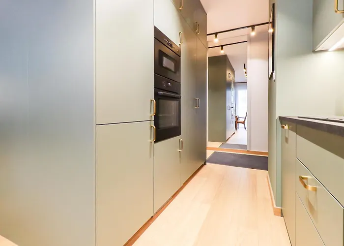 Modena Point * פוזנן